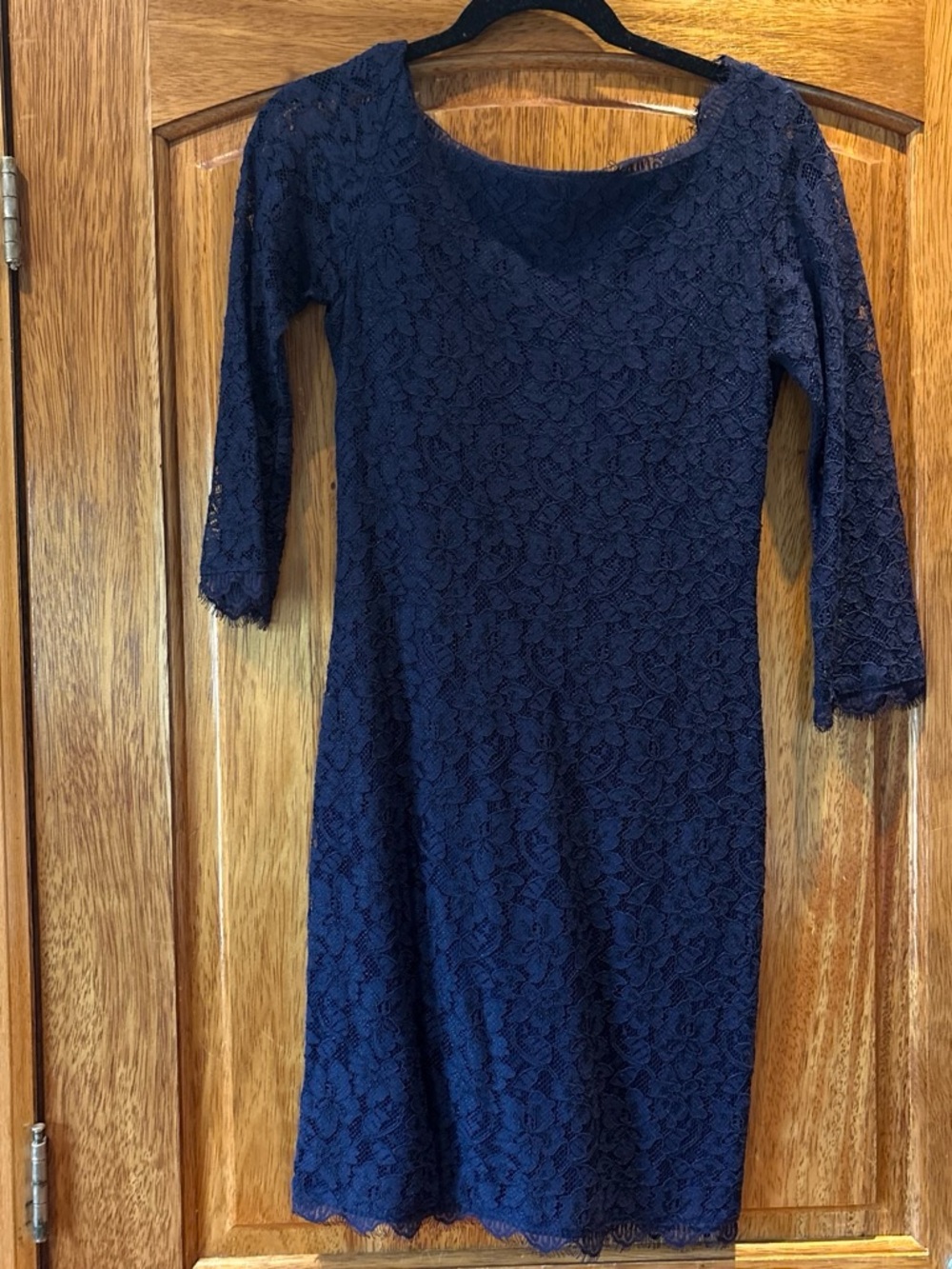 Diane Von Furstenberg Navy Blue Lace Long-Sleeve Sheath Dress